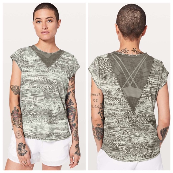 lululemon athletica Tops - Lululemon For The Run Short Sleeve Top